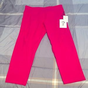 Zyia Party Pink Light n Tight Hi Rise Capri (14-16)